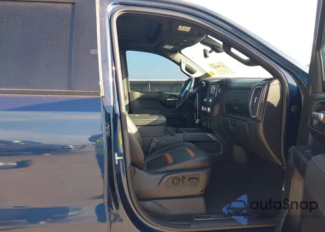 2020 GMC Sierra K1500 At4 z USA, uszkodzony, nr VIN 3GTP9EEL9LG189042